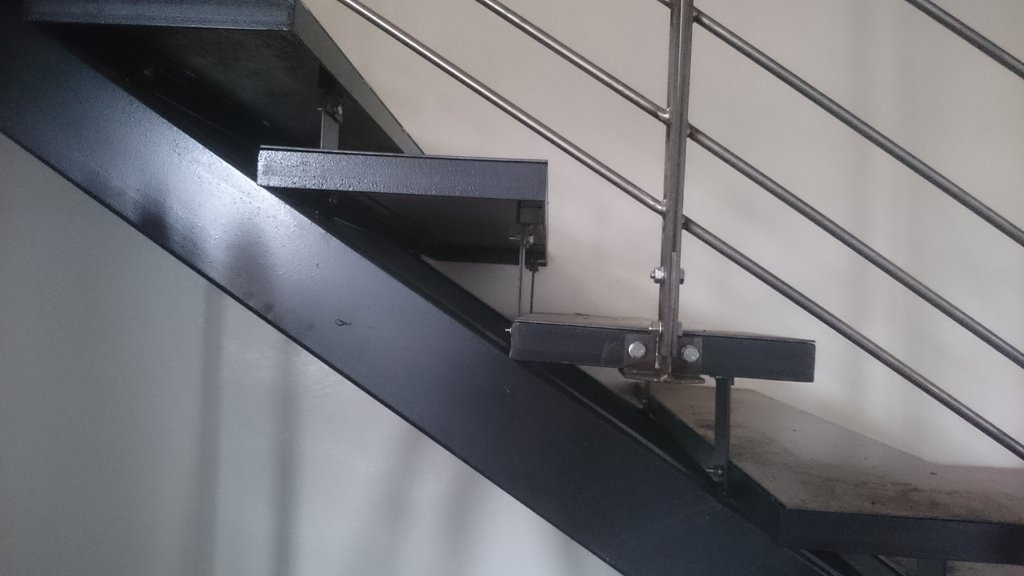 Nerezové schody